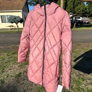 NEW WITH TAGS! Bernardo Quilted Neoprene Desert Rose Hooded Puffer Coat - Small
